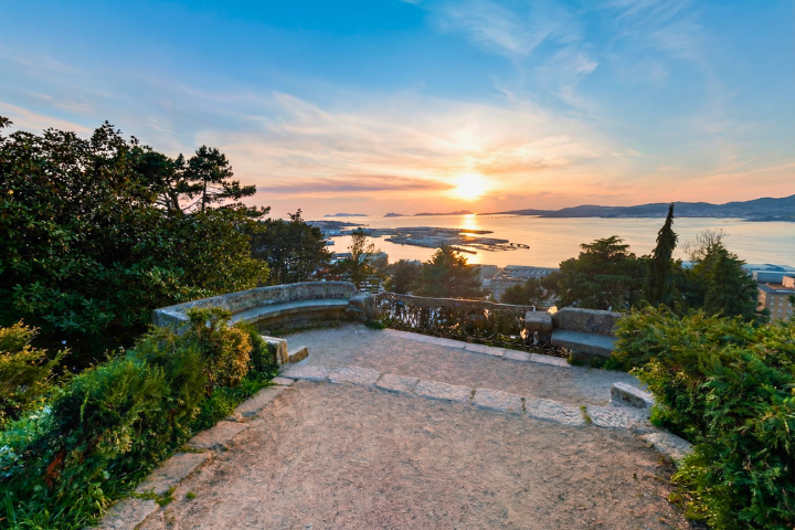 Vigo Highlights Self Guided Walking Tour with an APP